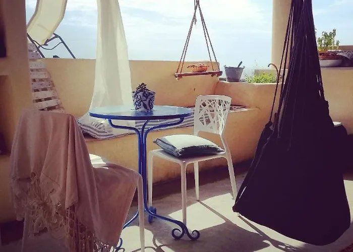 Bed & Breakfast Giardino Dei Carrubi- Al Gradino 365 Alicudi